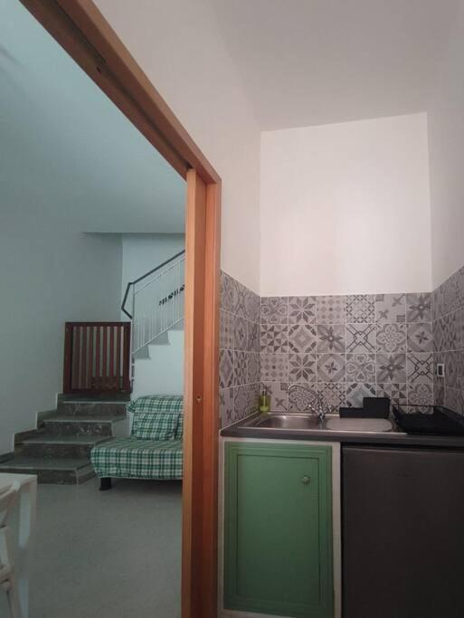 Pink House Apartment Fara in Sabina ภายนอก รูปภาพ
