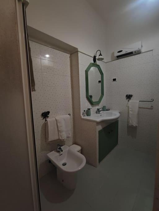 Pink House Apartment Fara in Sabina ภายนอก รูปภาพ